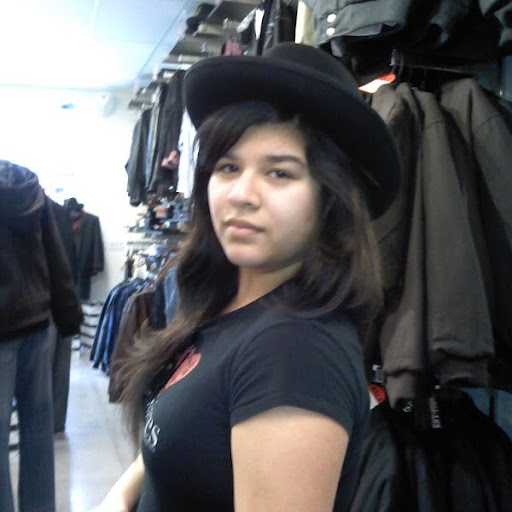 Emilia Rivera Photo 10