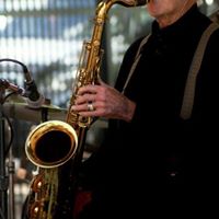 Paul Schneider Photo 39