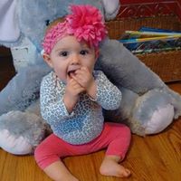 Laura Yoder Photo 15