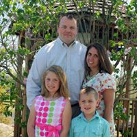 Jennifer Holman Photo 24