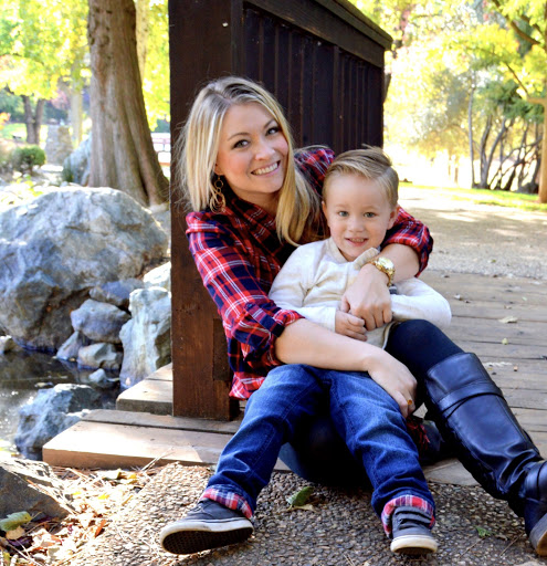 Hannah Young Photo 14