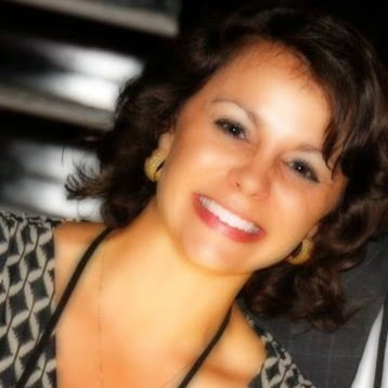 Paula Chambers Photo 17