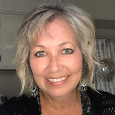 Michele Garrett Photo 19