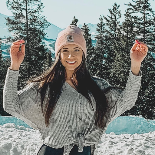 Alicia Villanueva Photo 21