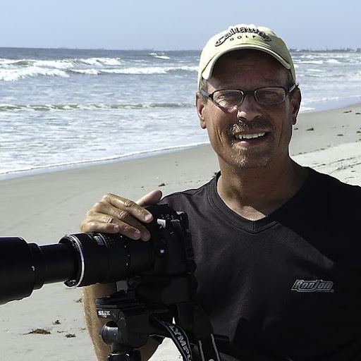 Larry Gates Photo 37