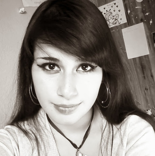 Mary Avila Photo 31