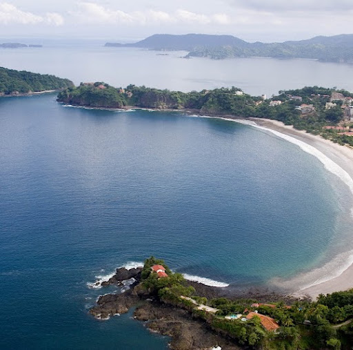 Henry Mendoza Photo 47