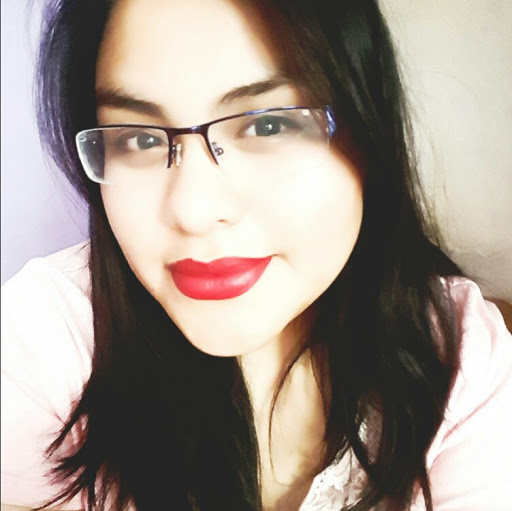 Julia Castillo Photo 22