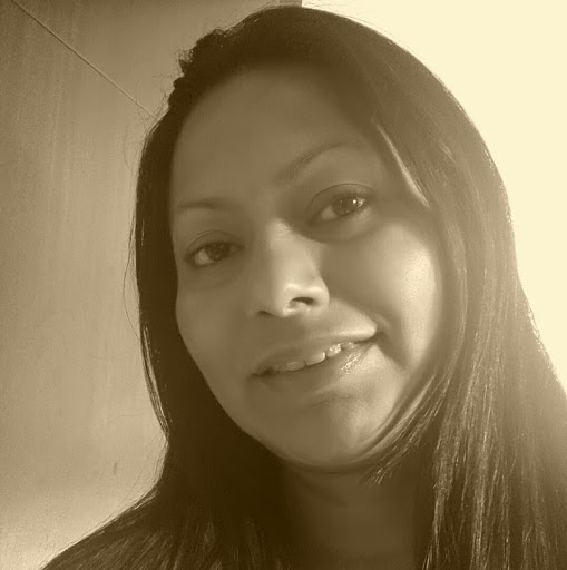 Diana Perez Photo 13
