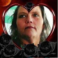 Elizabeth Dale Photo 15