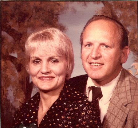 Carolyn Edwards Photo 34