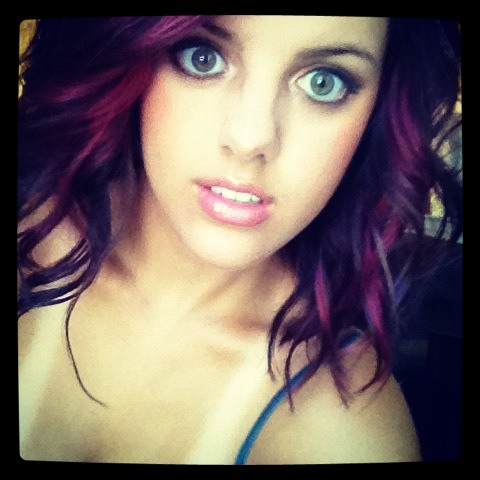 Sarah Wills Photo 18