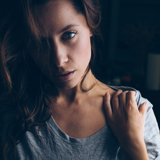 Megan Beckham Photo 10
