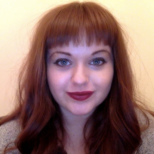 Aimee Elliott Photo 13