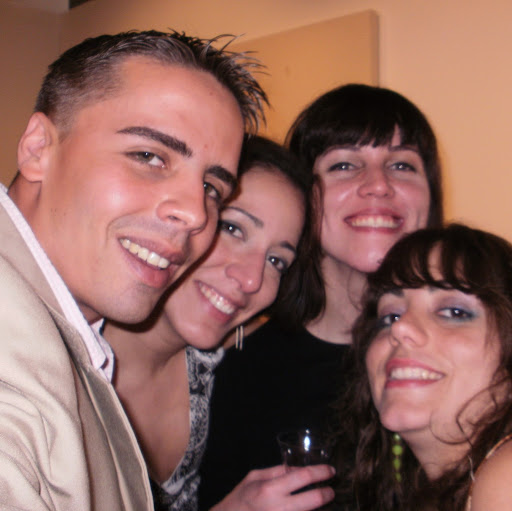 Luis Nieves Photo 12