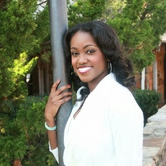 Candace Rodgers Photo 2