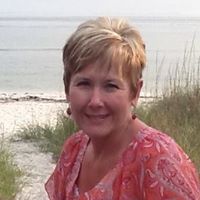 Sarah Hines Photo 42