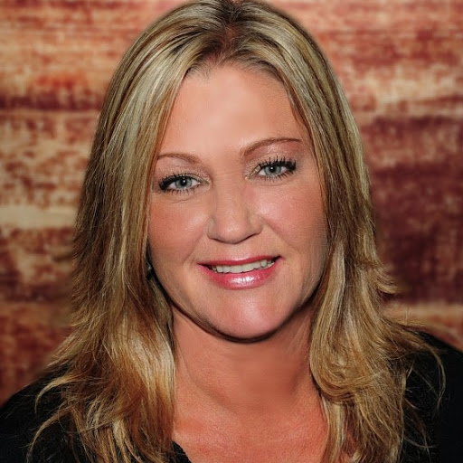 Marcie Anderson Photo 14