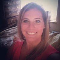 Alicia Bateman Photo 17