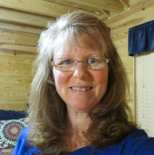 Carolyn Hurt Photo 29