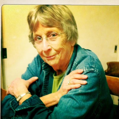 Barbara Hall Photo 21