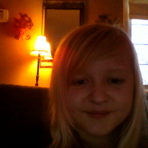 Natalie Harris Photo 19