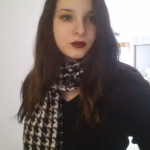 Dana Petersen Photo 37