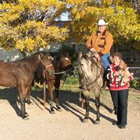 Dorothy Douglas Photo 15