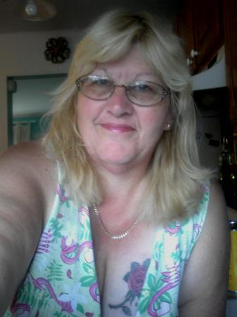 Laurie Walton Photo 5