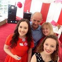 Angela Isaac Photo 18