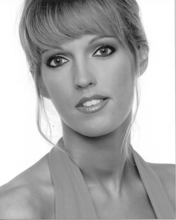 Pamela Thacker Photo 14