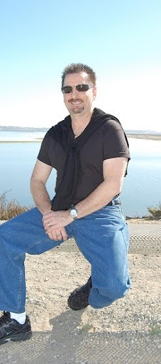 Phillip Hardy Photo 31