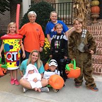 Debbie Halcomb Photo 11