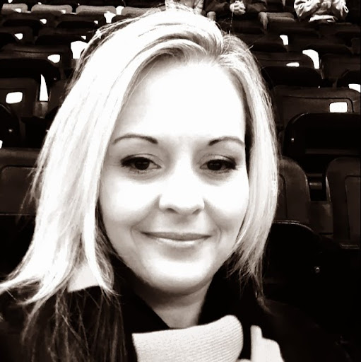 Michelle Lamb Photo 17