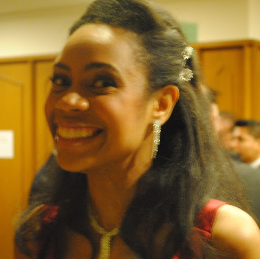 Renee Stapleton Photo 7