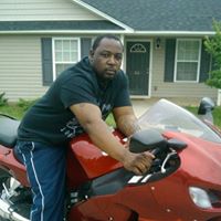 Bobby Watts Photo 44