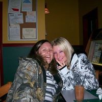 Michelle Kitts Photo 14