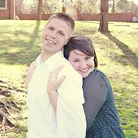 Laura Schuh Photo 11