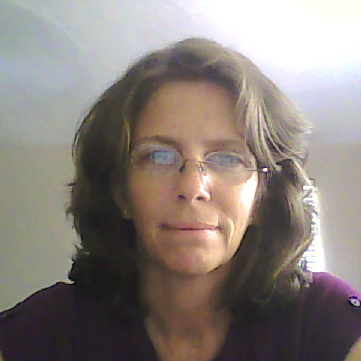 Carla Roberts Photo 27