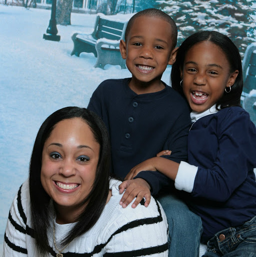 Kimberly Frazier Photo 37