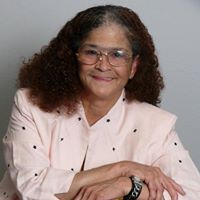 Carolyn Kellett Photo 11