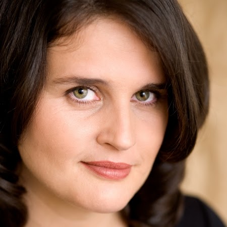 Rebecca Cantrell Photo 14