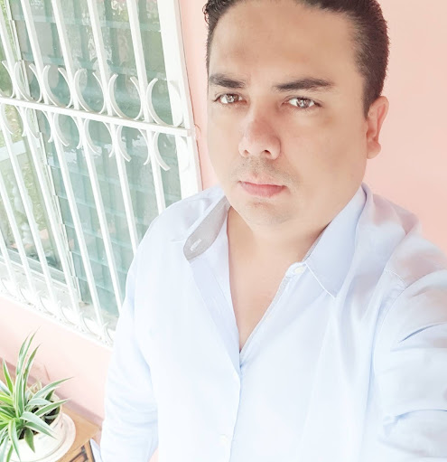 Eduardo Perez Photo 48
