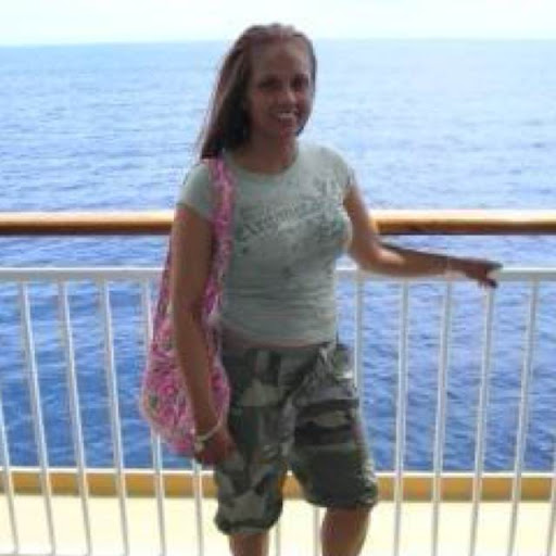 Anne Alfred Photo 14