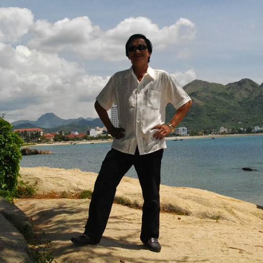 Luong Nguyen Photo 16