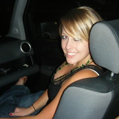 Sara Kirkpatrick Photo 29