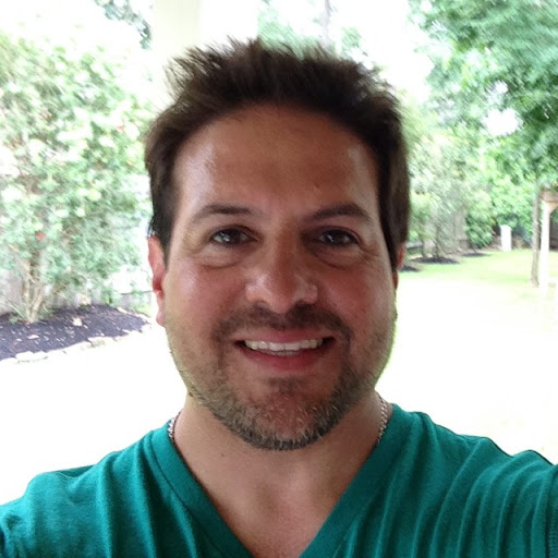 Larry Gonzalez Photo 10