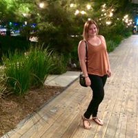 Julia Hunter Photo 28