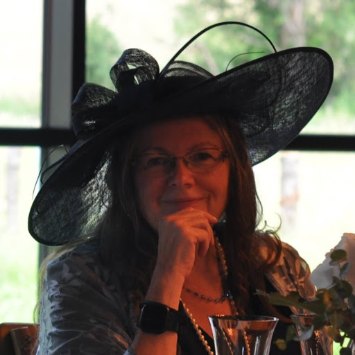 Margaret Evans Photo 15