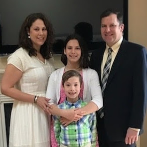 Julie House Photo 16